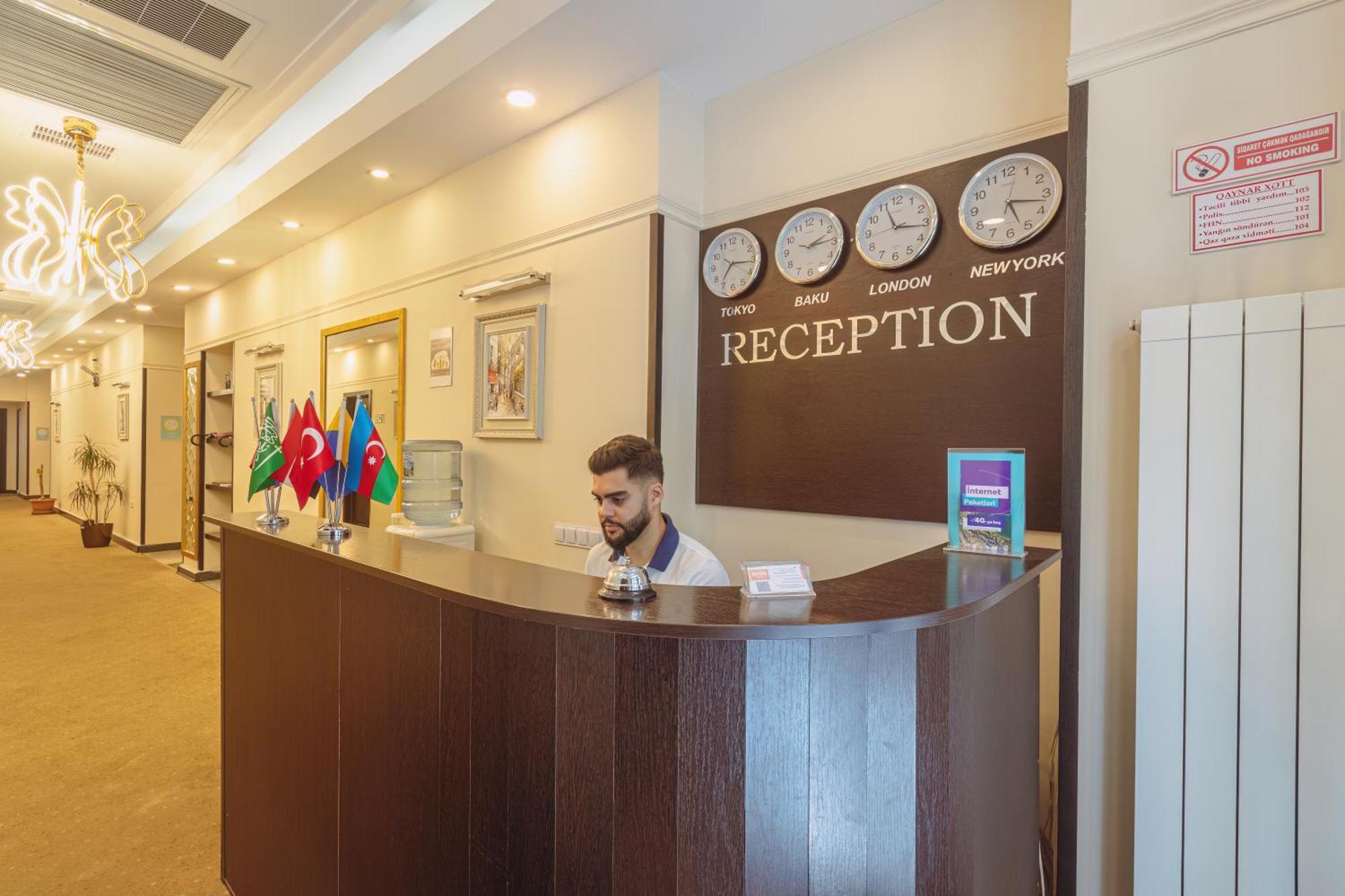 Deluxe Hotel Baku Exteriör bild