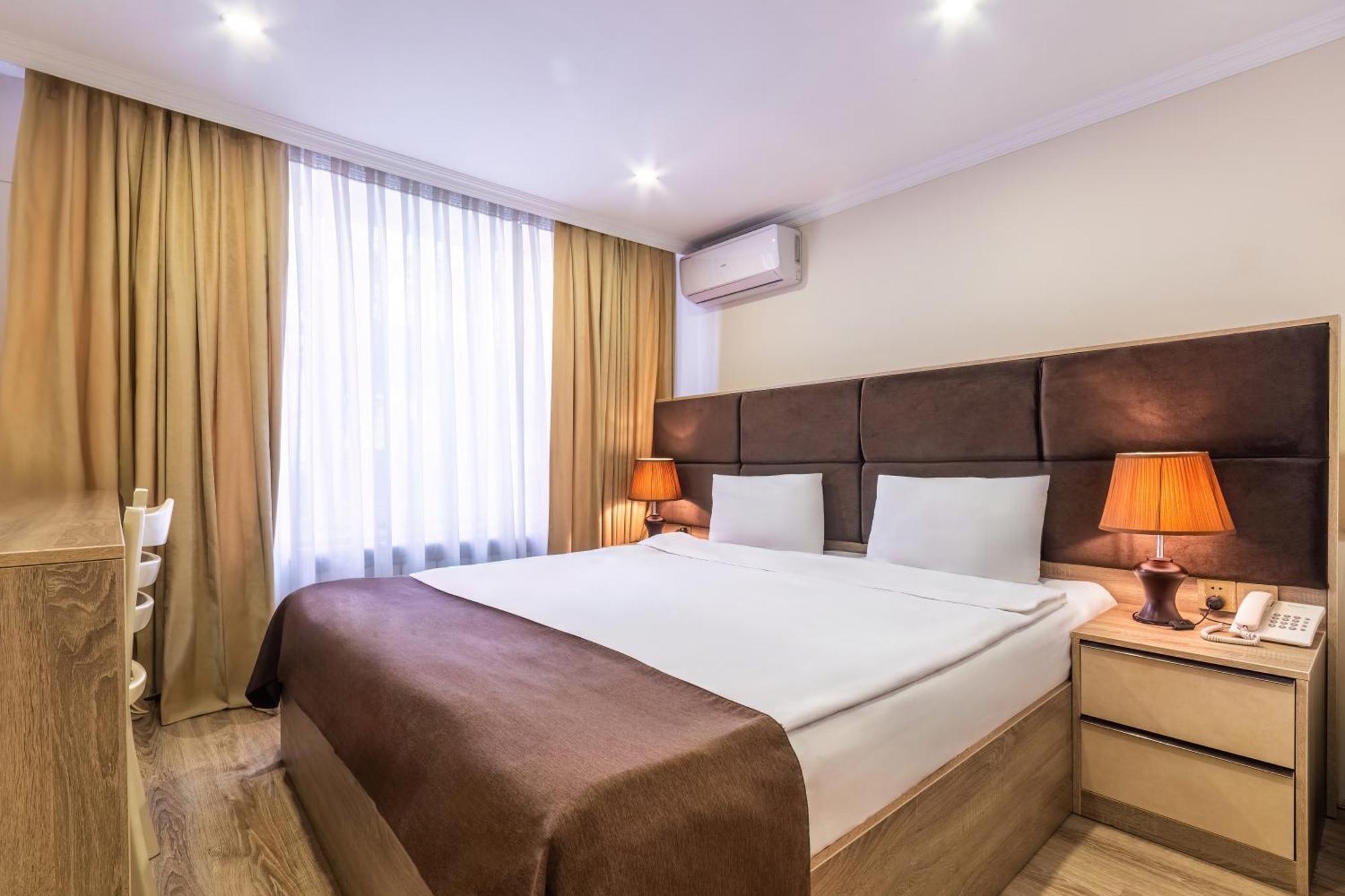 Deluxe Hotel Baku Exteriör bild