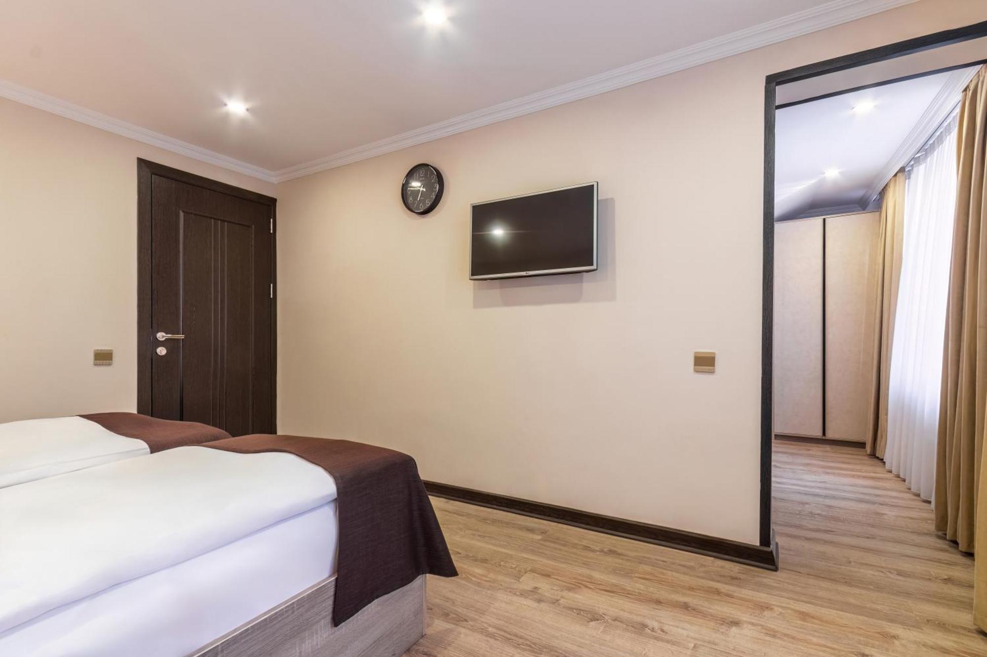Deluxe Hotel Baku Exteriör bild