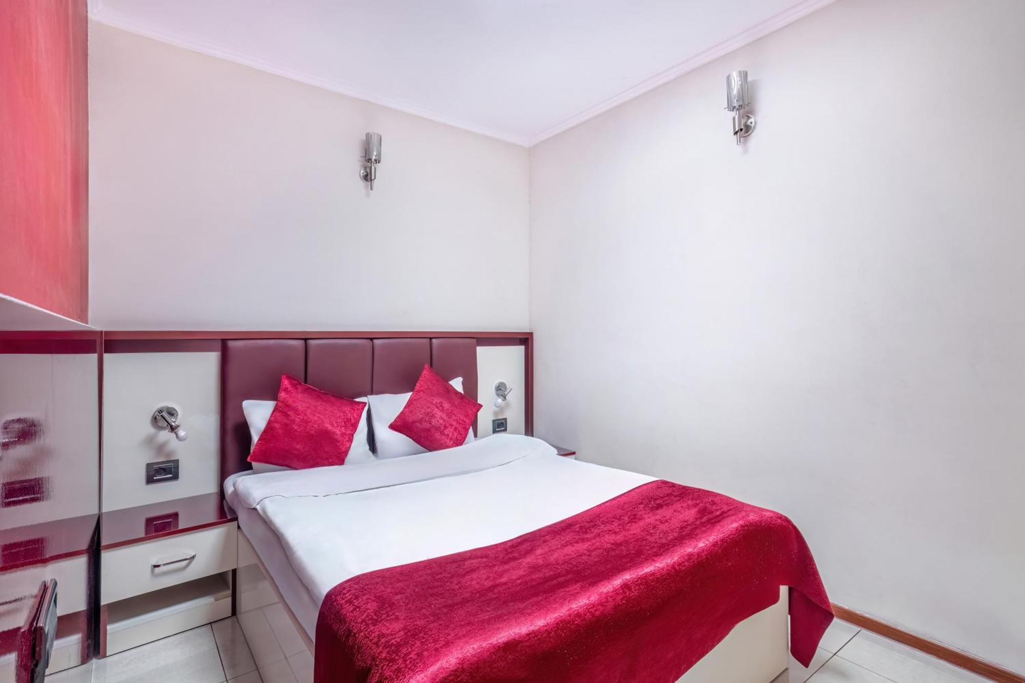 Deluxe Hotel Baku Exteriör bild
